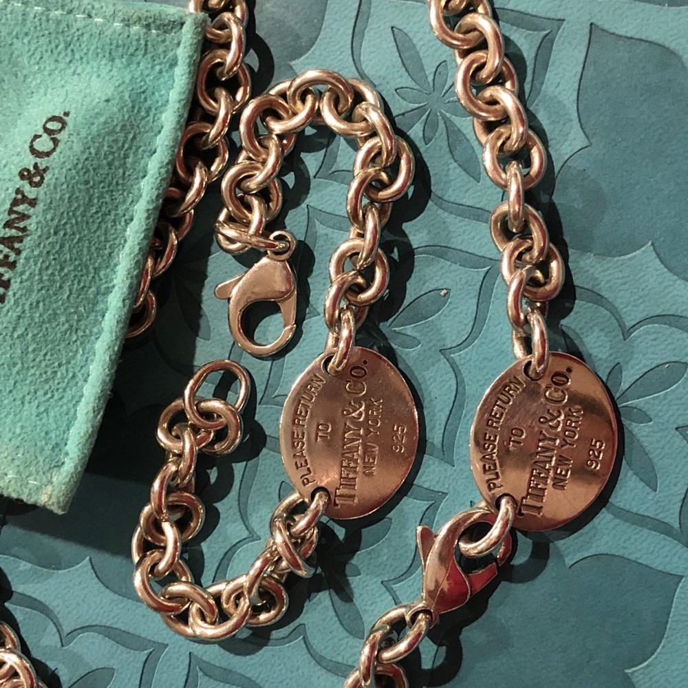 SOLD 🛑 Auth Tiffany & Co. bracelet and necklace